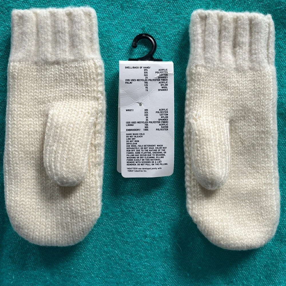 Uniqlo Kids White Mittens with KAWS Embroidery